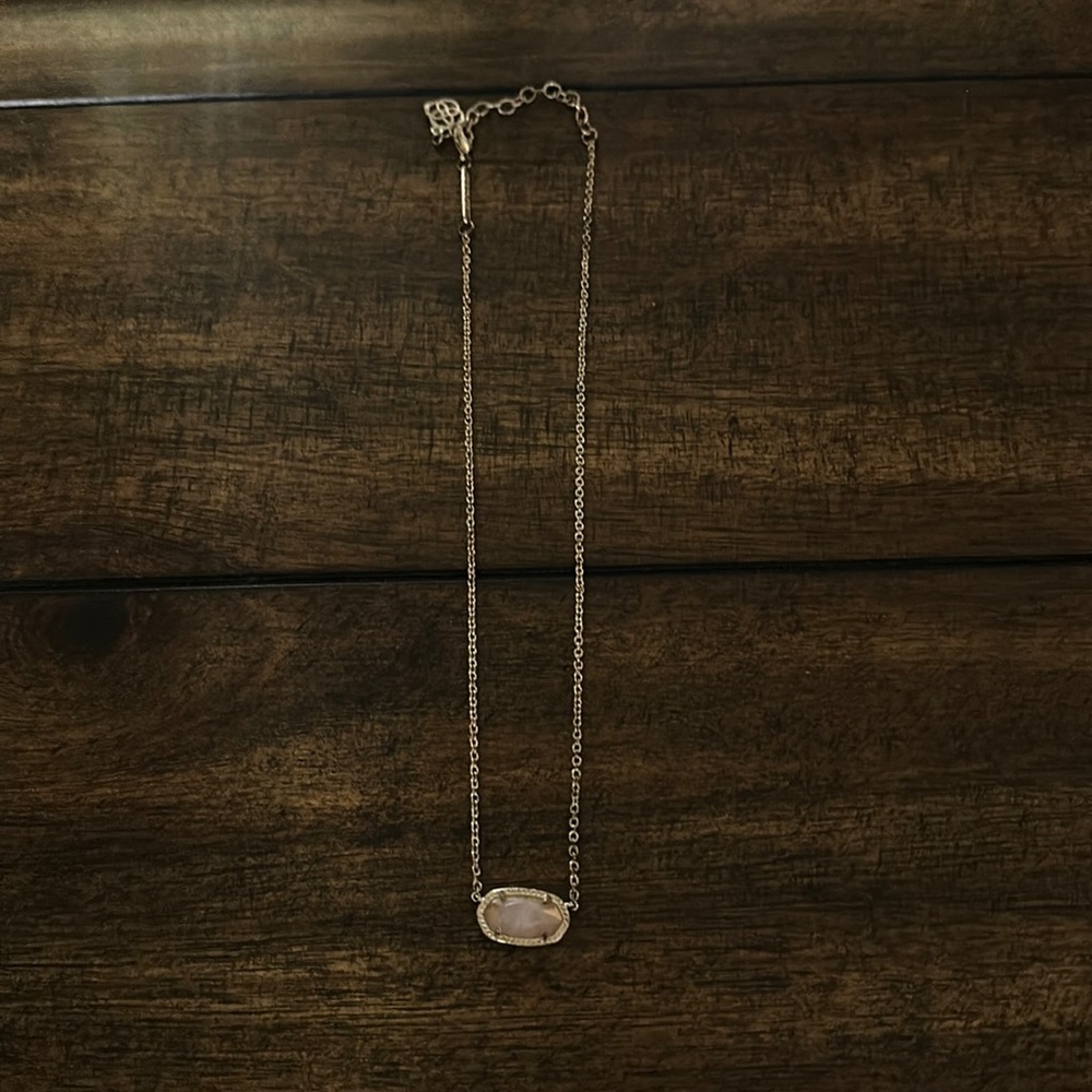 Kendra Scott Necklace